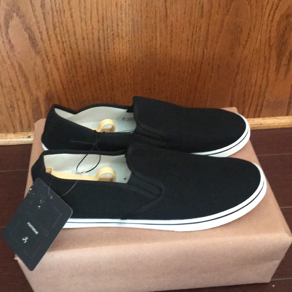 “New Arrivals” Brand-nes Men’s ACTIV PRO Slip-On Sneakers In size 11, L Black - Picture 2 of 10